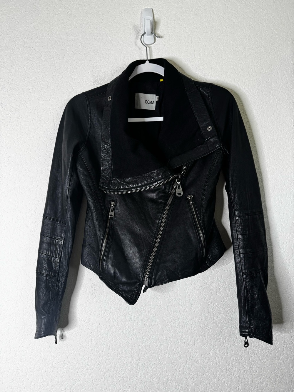 DOMA women’s black leather moto asymmetrical zip jacket S